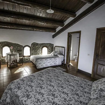 Casa Parramon Nyaraló *